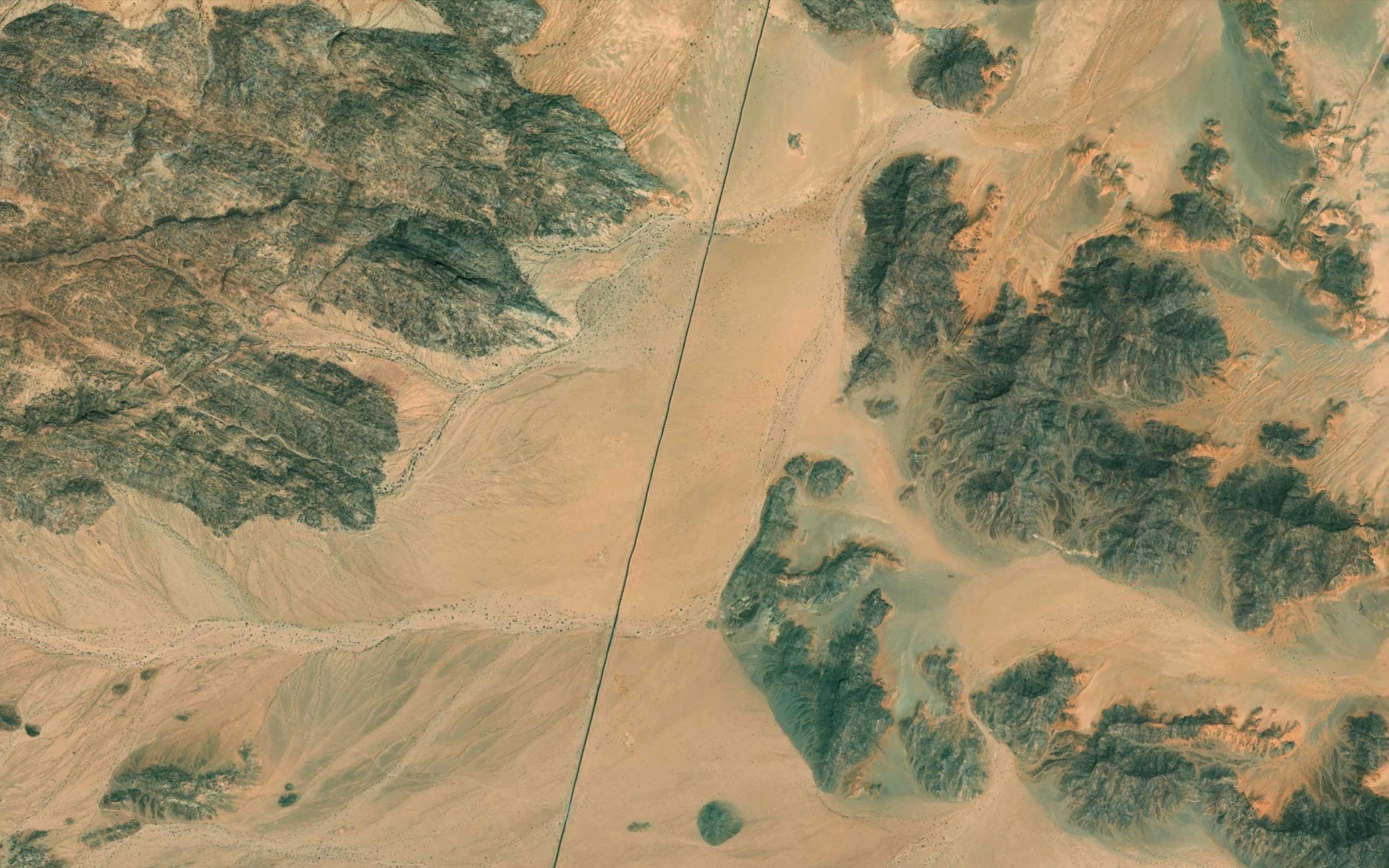 Ghumvee-M1151A1B1-al-jawf-yemen-geolocation-satellite.jpg